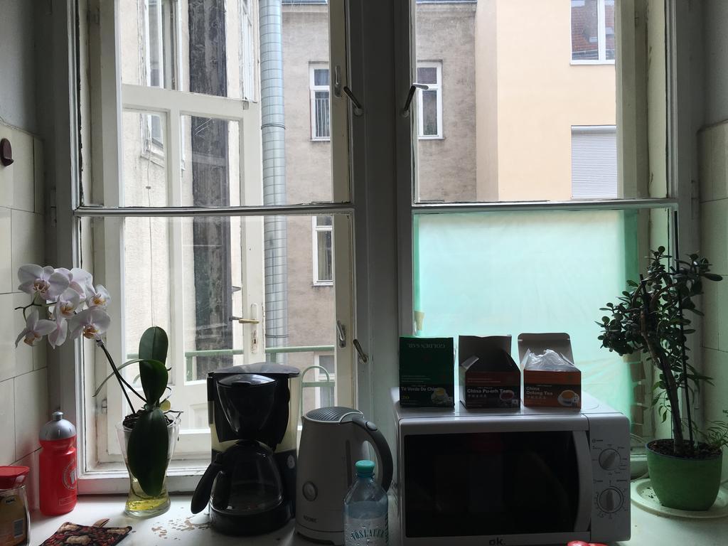 Chichilli Hostel Wien Eksteriør billede