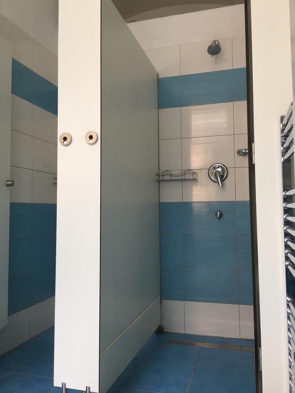 Chichilli Hostel Wien Eksteriør billede