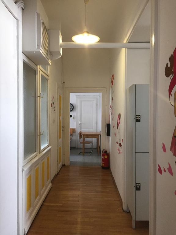 Chichilli Hostel Wien Eksteriør billede