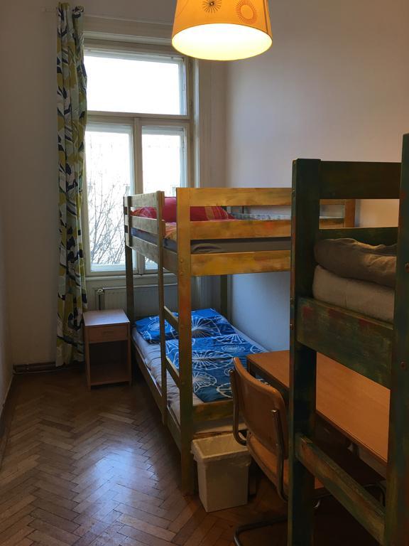Chichilli Hostel Wien Eksteriør billede