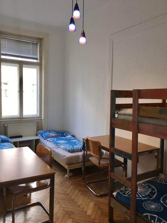 Chichilli Hostel Wien Eksteriør billede