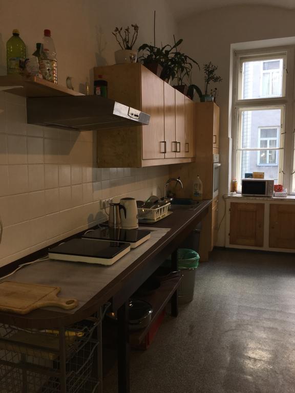 Chichilli Hostel Wien Eksteriør billede