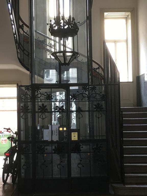 Chichilli Hostel Wien Eksteriør billede