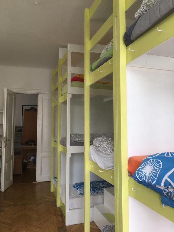 Chichilli Hostel Wien Eksteriør billede