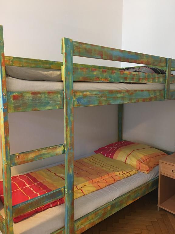 Chichilli Hostel Wien Eksteriør billede